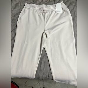 Lululemon Softstreme HR Straight Leg Crop